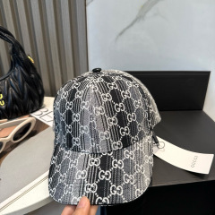 GUCCI baseball cap
