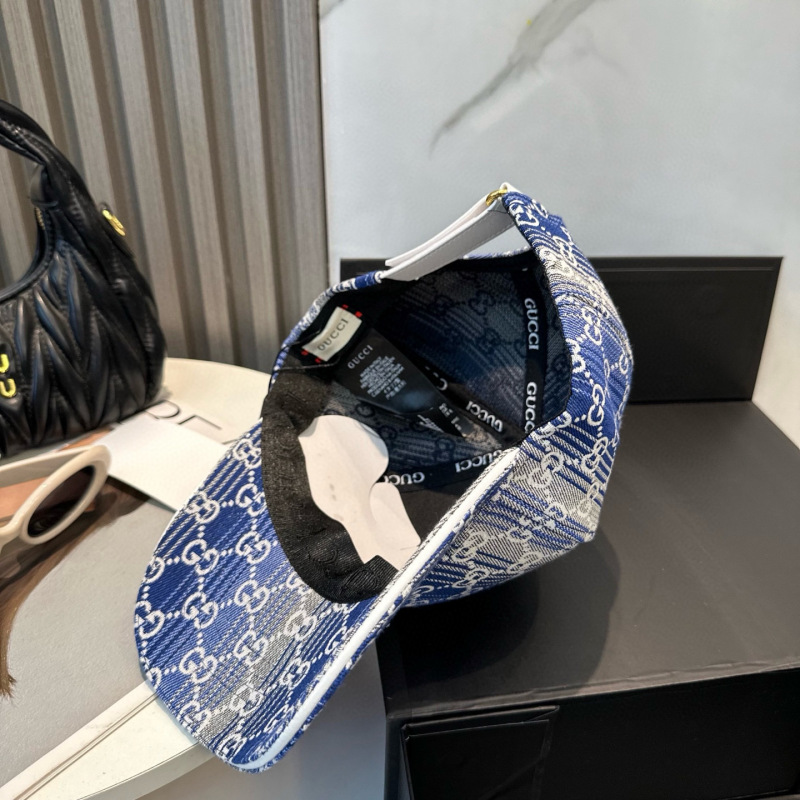 GUCCI baseball cap
