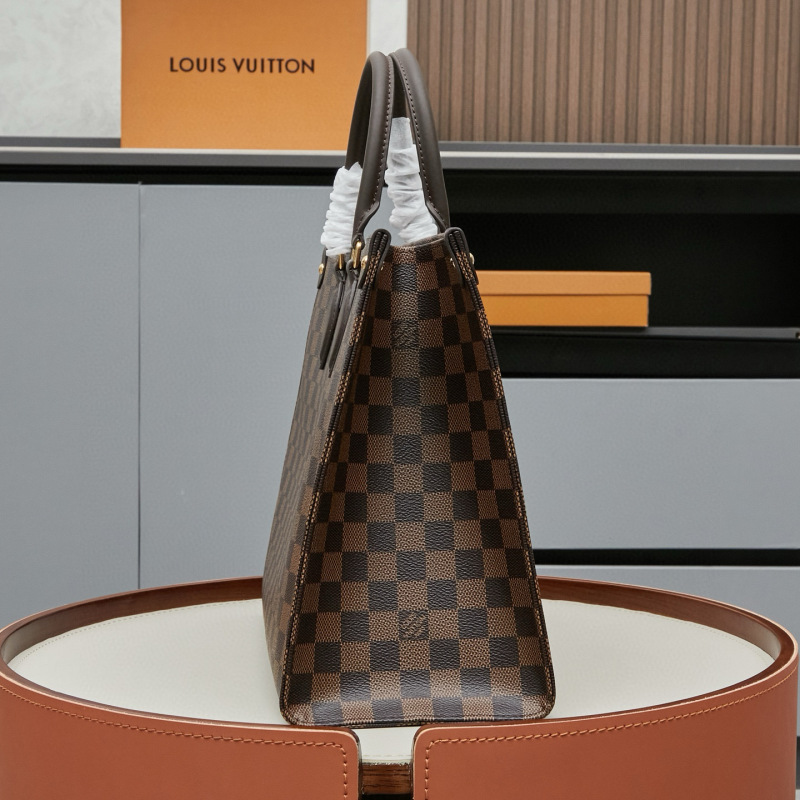 LV OnTheGo MM Tote Bag