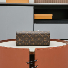 LV Sac Plat BB Bag