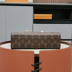 LV Sac Plat Bag