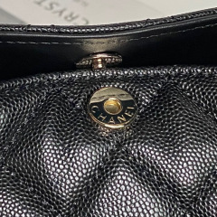 CHANEL Coco Crush Bag