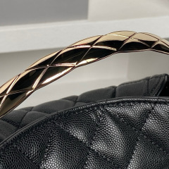 CHANEL Coco Crush Bag