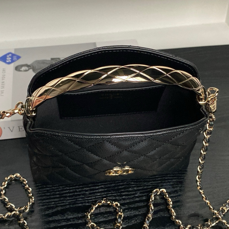 CHANEL Coco Crush Bag