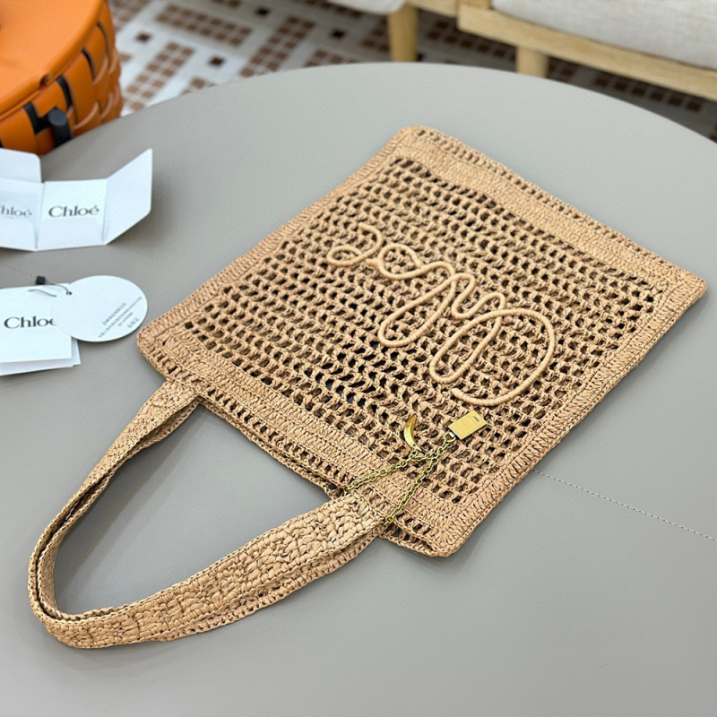 Chloé Summer Banana Tote Bag In Raffia