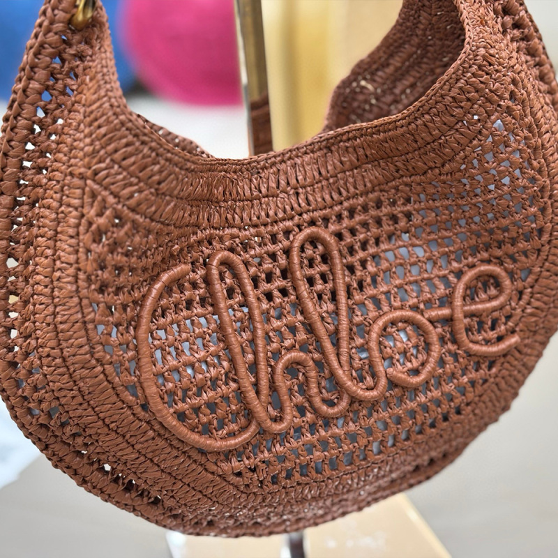 Chloé Summer Banana Hobo Bag In Raffia