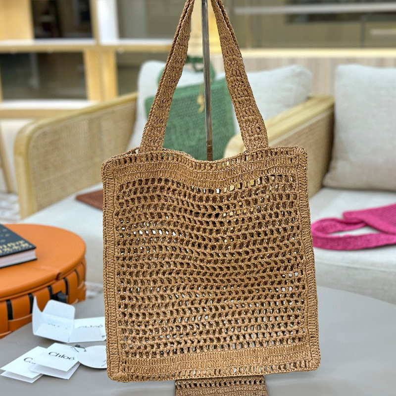 Chloé Summer Banana Tote Bag In Raffia
