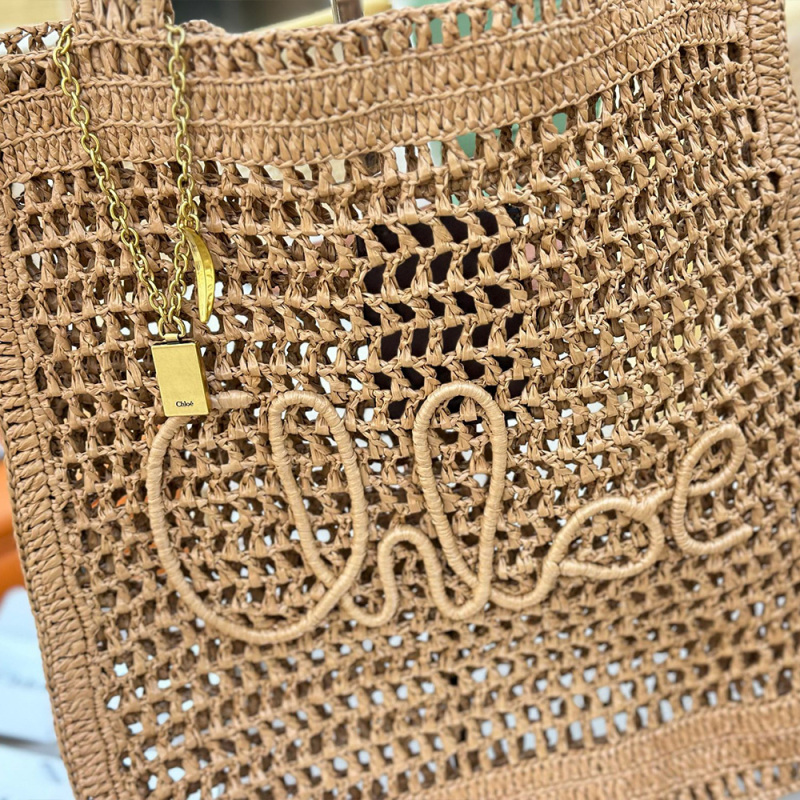 Chloé Summer Banana Tote Bag In Raffia