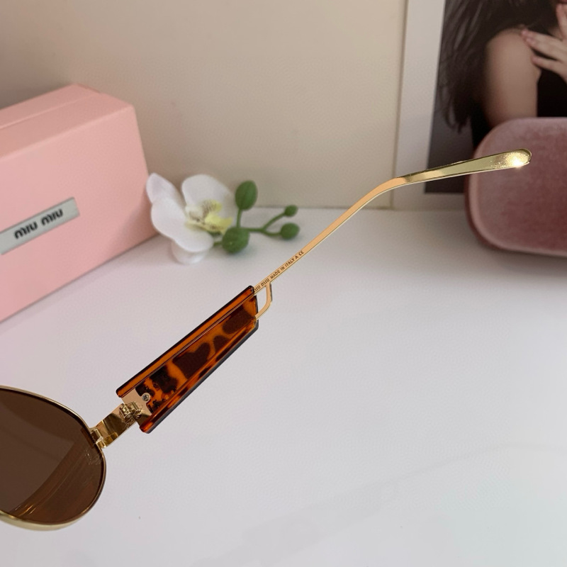 MIUMIU Women's Fashion Sunglasses