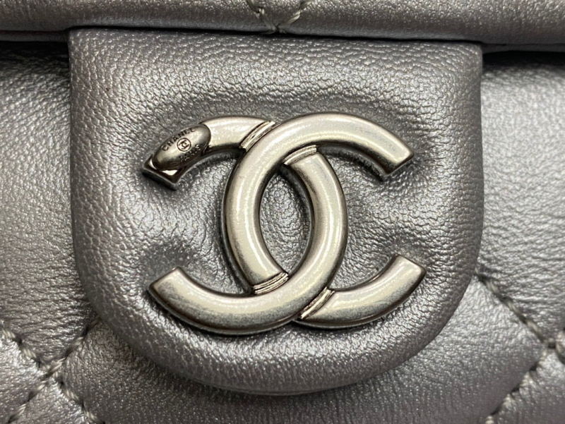 CHANEL 25C Hobo Bag