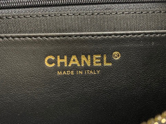 CHANEL 25C Hobo Bag