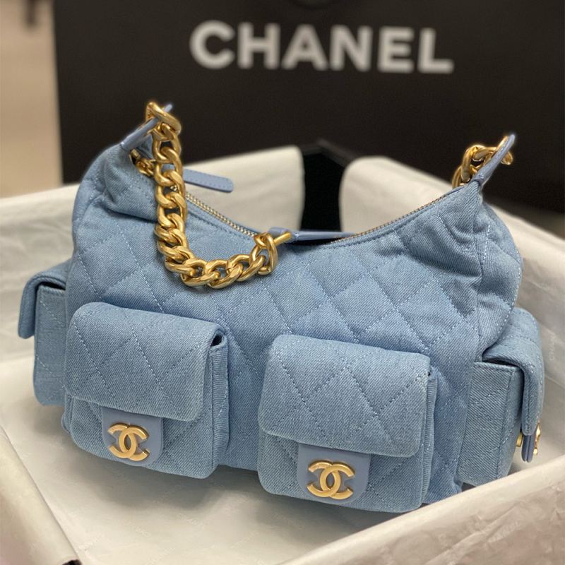 CHANEL 25C Hobo Medium Bag