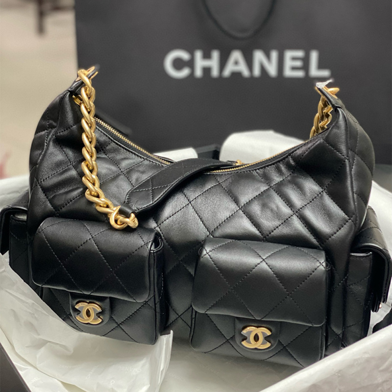 CHANEL 25C Hobo Bag