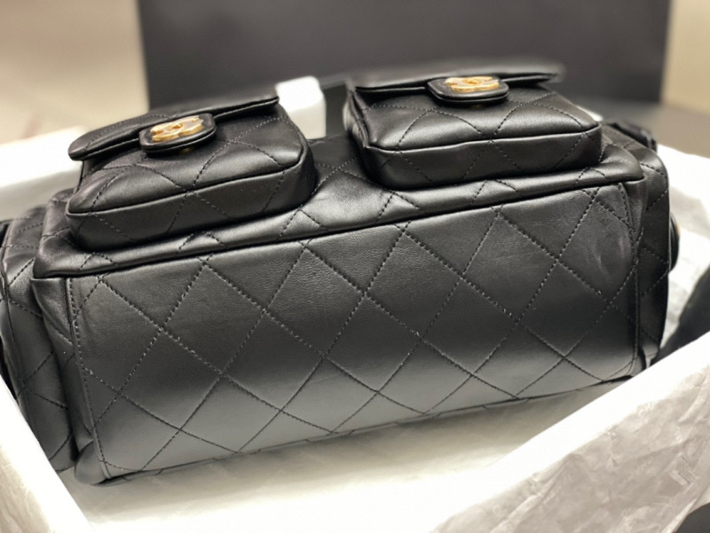 CHANEL 25C Hobo Bag