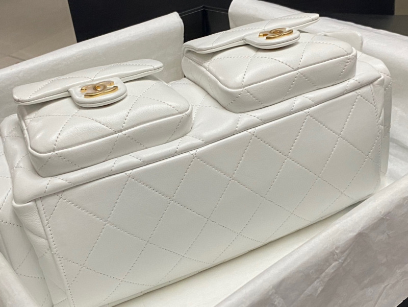 CHANEL 25C Hobo Bag