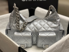 CHANEL 25C Hobo Medium Bag