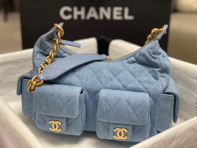 CHANEL 25C Hobo Medium Bag