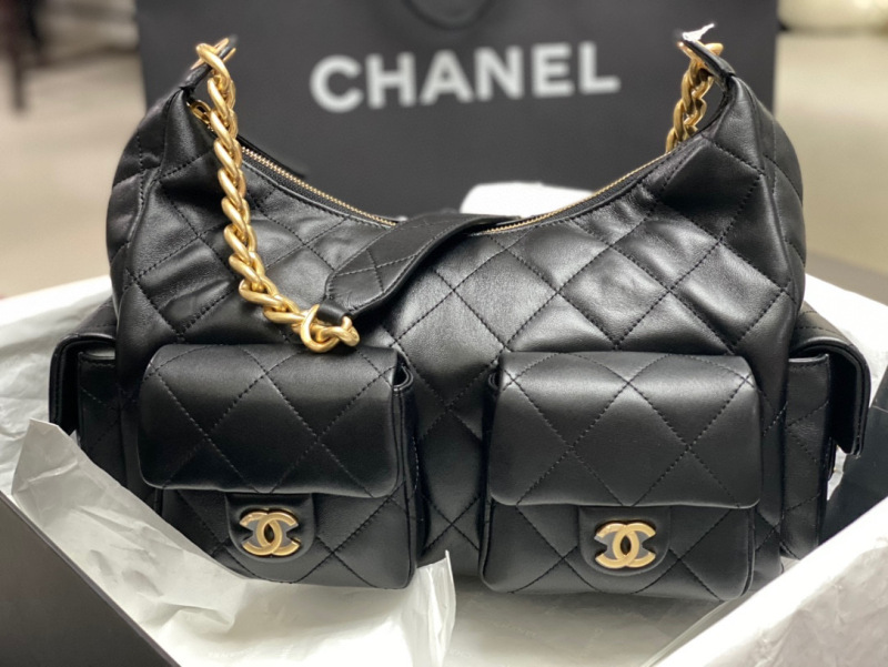 CHANEL 25C Hobo Bag