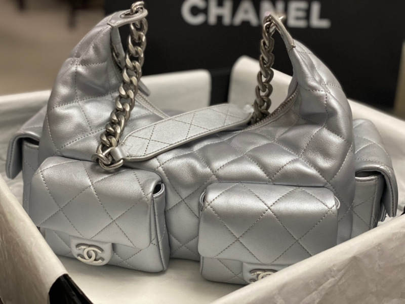 CHANEL 25C Hobo Bag