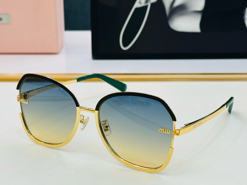 MIUMIU Women's Fashion Sunglasses