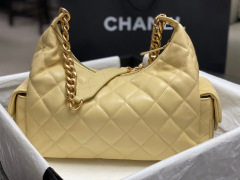 CHANEL 25C Hobo Bag
