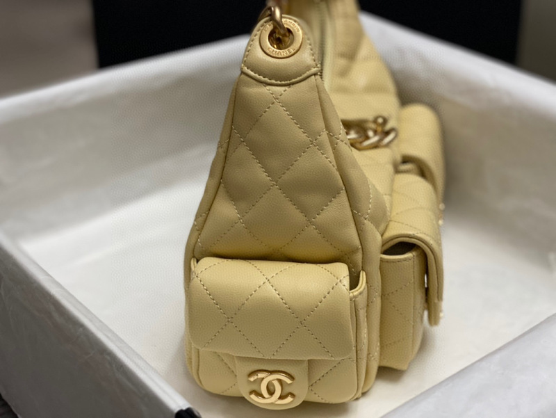 CHANEL 25C Hobo Medium Bag