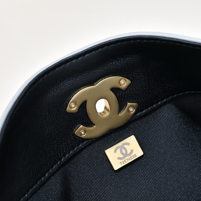 CHANEL 25A Bag