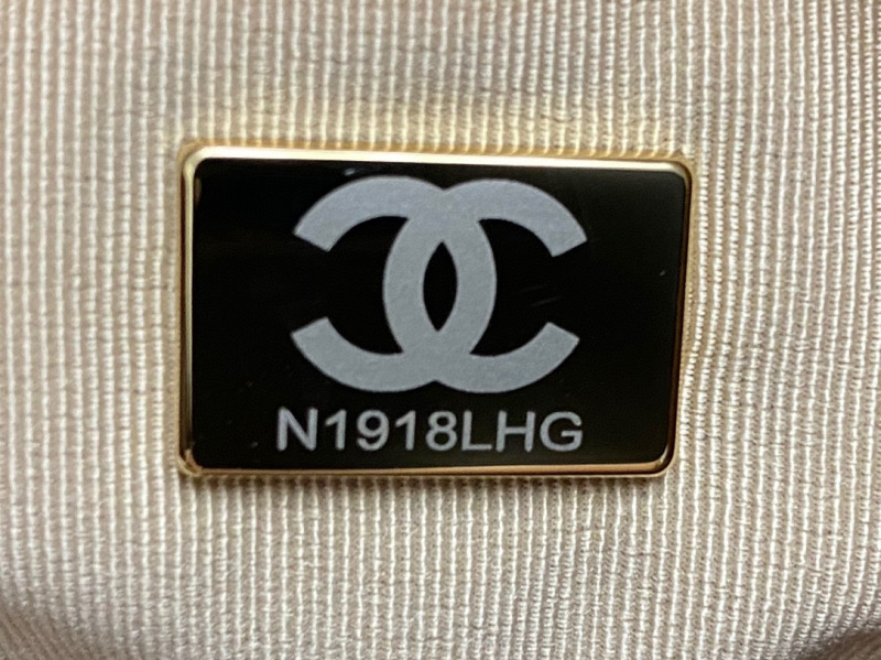 CHANEL 25C Hobo Bag