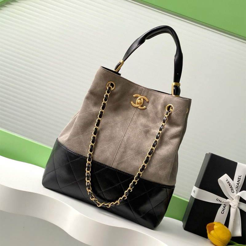 CHANEL SHOPPING BAG