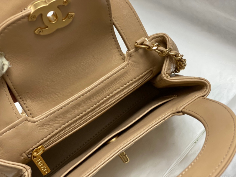 CHANEL 24P Kelly Bag