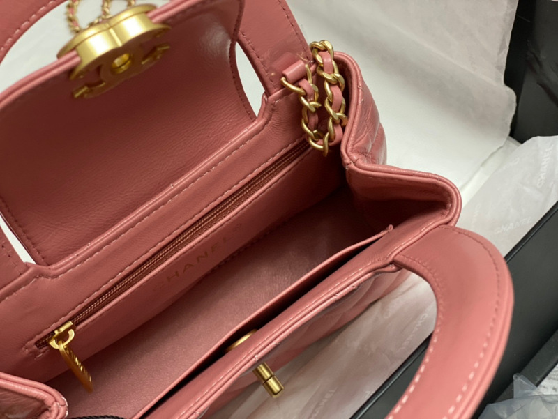CHANEL 24P Kelly Bag