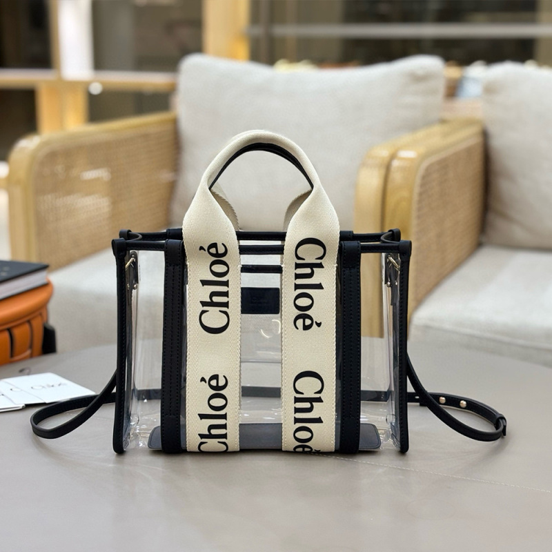 CHLOÉ SMALL WOODY TOTE BAG