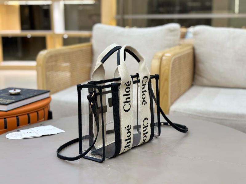 CHLOÉ SMALL WOODY TOTE BAG