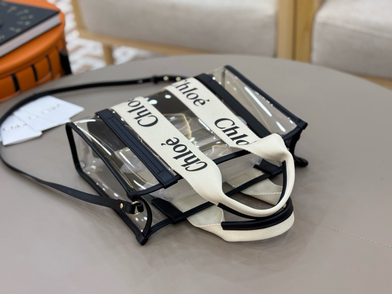 CHLOÉ SMALL WOODY TOTE BAG