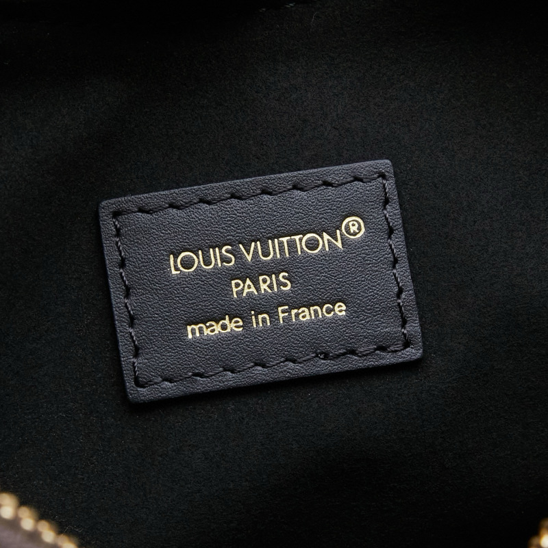 LV Cookie BB bag