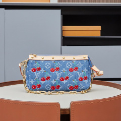 LV x TM Pochette Accessoires