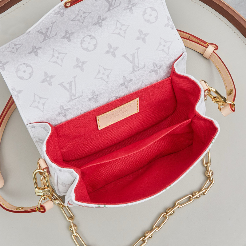 LV x TM Pochette Métis East West