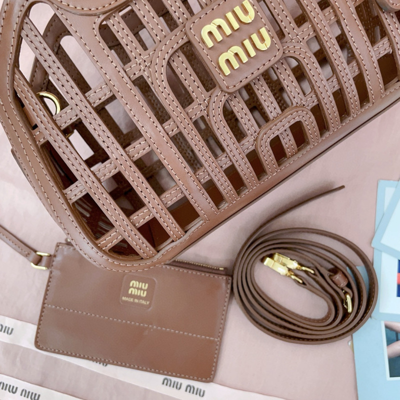 MIU MIU Leather Basket