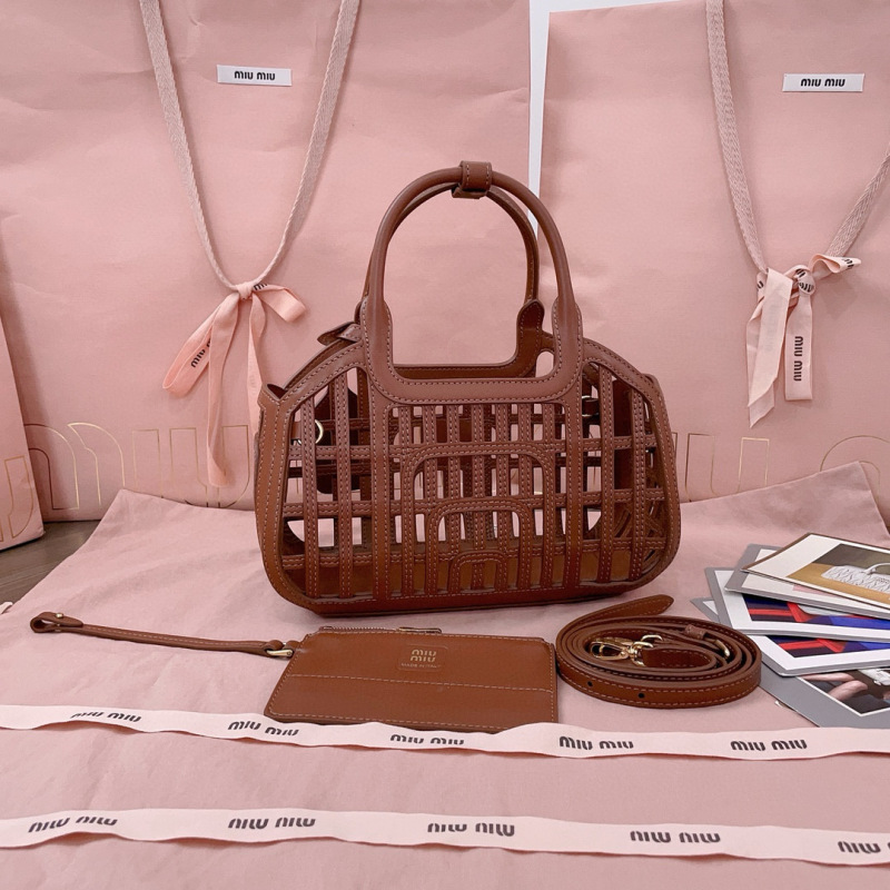 MIU MIU Leather Basket