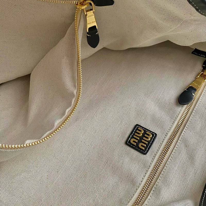 MIU MIU Ivy Leather Bag