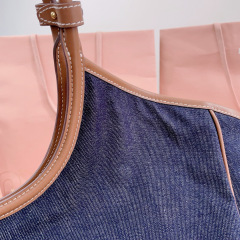 MIU MIU Ivy Leather Handbag