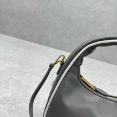 MIU MIU Wander Leather Bag