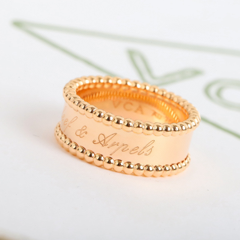 Van Cleef & Arpels Ring