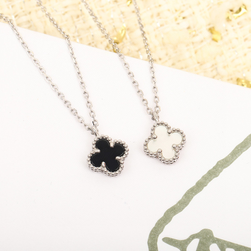 Van Cleef & Arpels Pendant