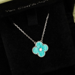 Van Cleef & Arpels Pendant