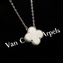Van Cleef & Arpels Pendant