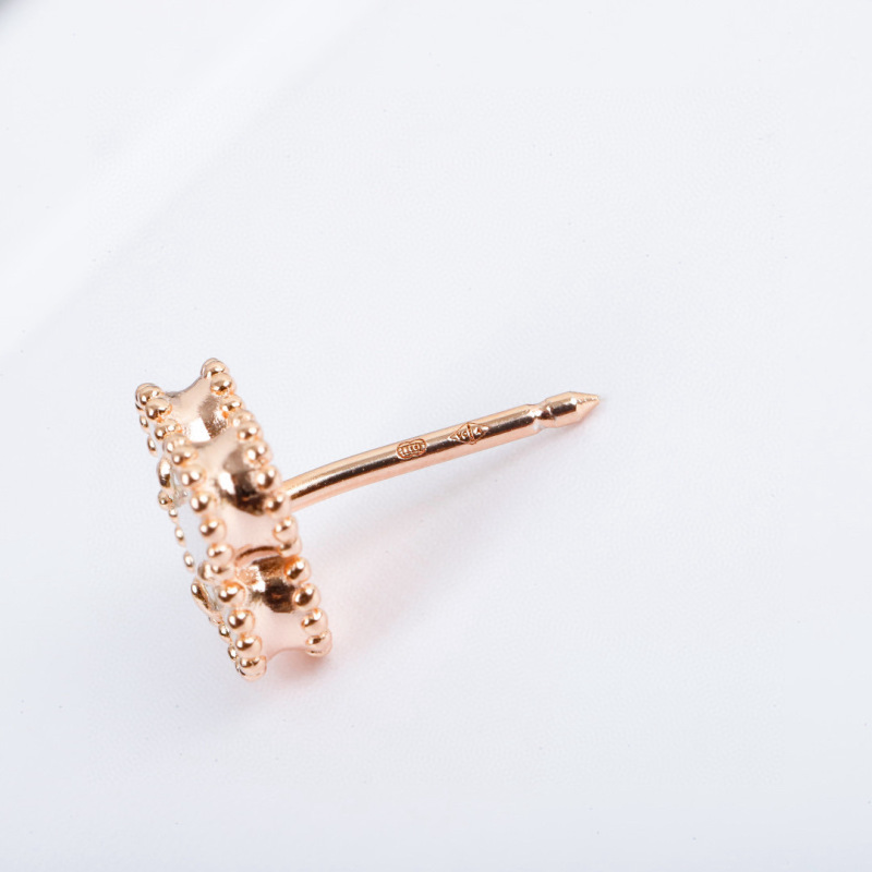 Van Cleef & Arpels Earrings