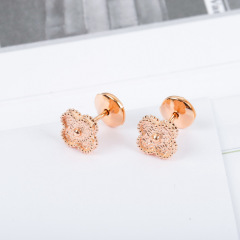 Van Cleef & Arpels Earrings