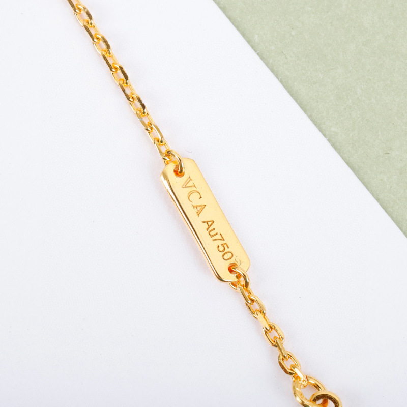Van Cleef & Arpels Pendant