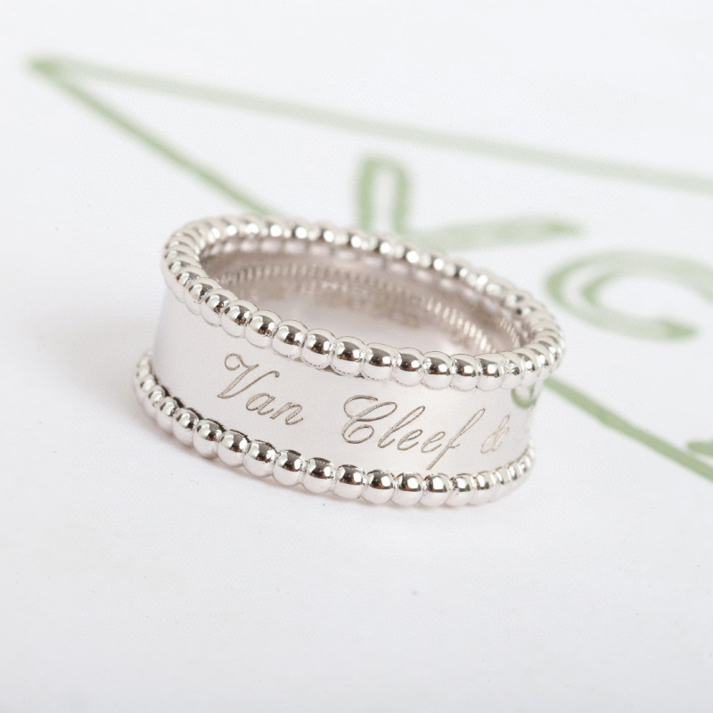 Van Cleef & Arpels Ring